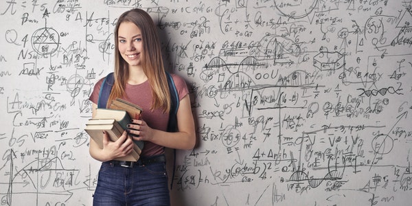 Best 5 AP Physics 1 Review Books