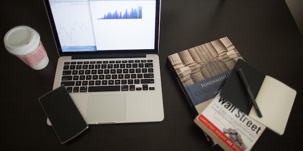 The 5 Best CFA Level 1 Prep Books